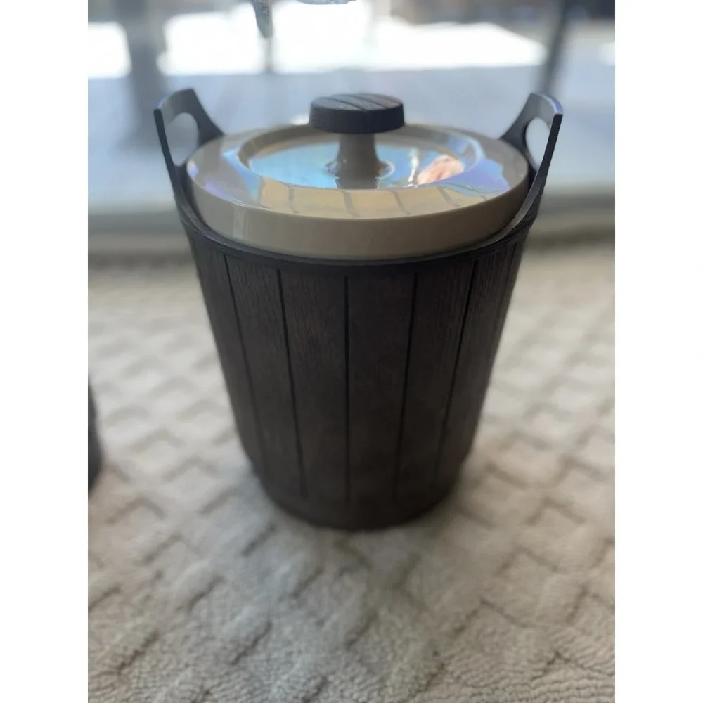 VTG RUBBERMAID Insulated Pitcher Ice Bucket Faux Walnut Woodbine Collection Rare